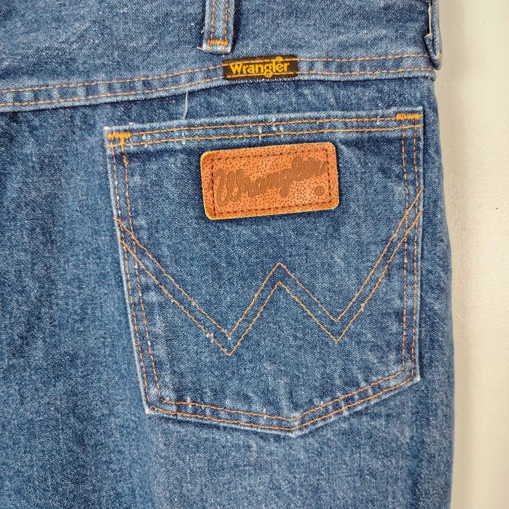 Wrangler 945WHD Cowboy Cut Slim Fit Blue Jeans Mens 36x30 Made in USA Denim